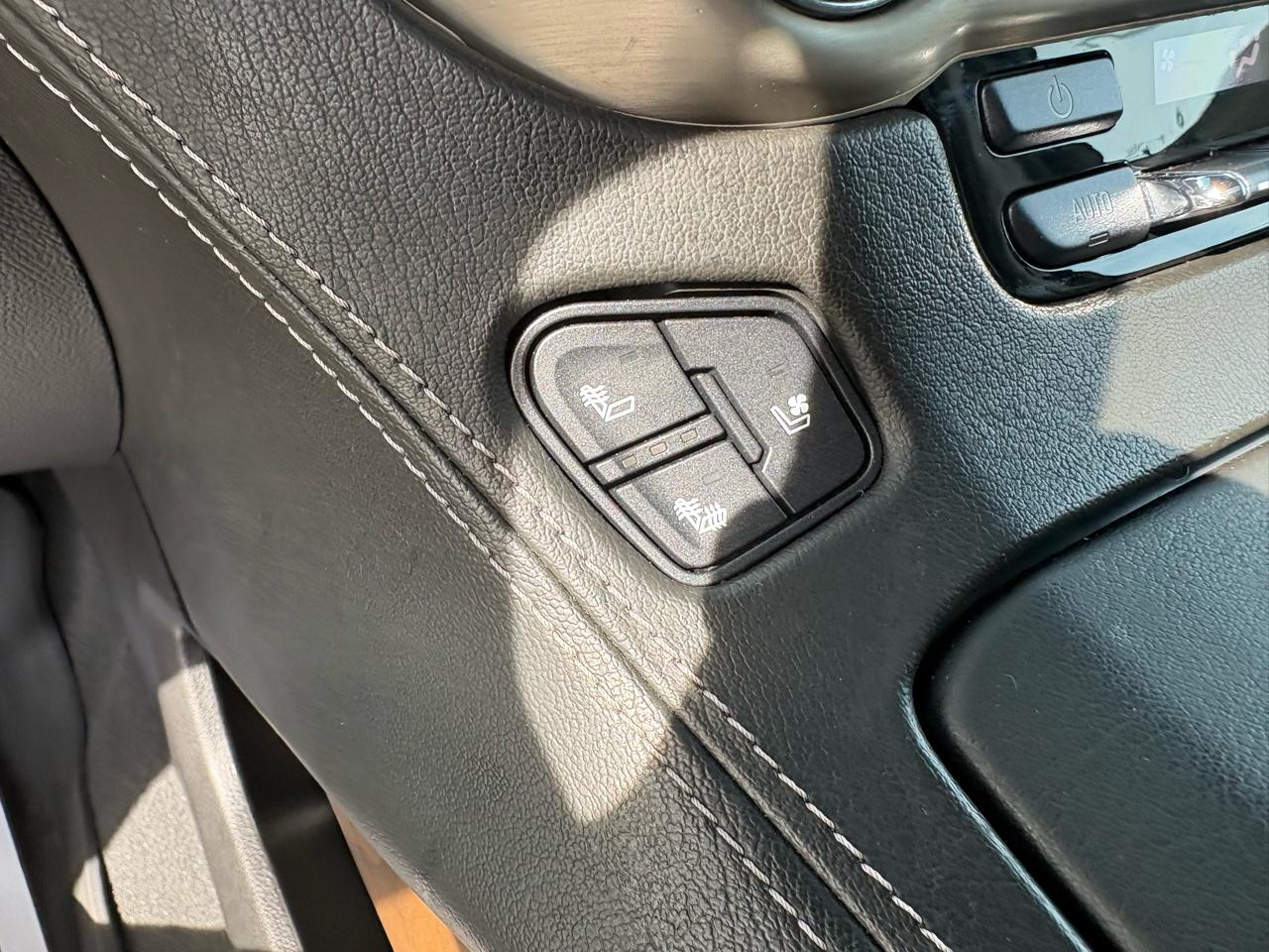 GMC Yukon 4WD 4dr Denali 2020