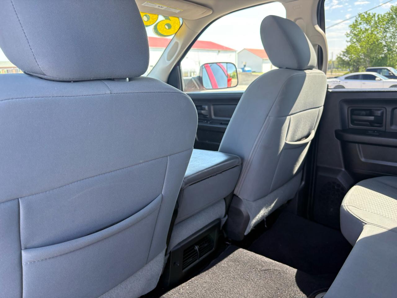 RAM 1500 4WD Crew Cab 140.5" Tradesman 2014