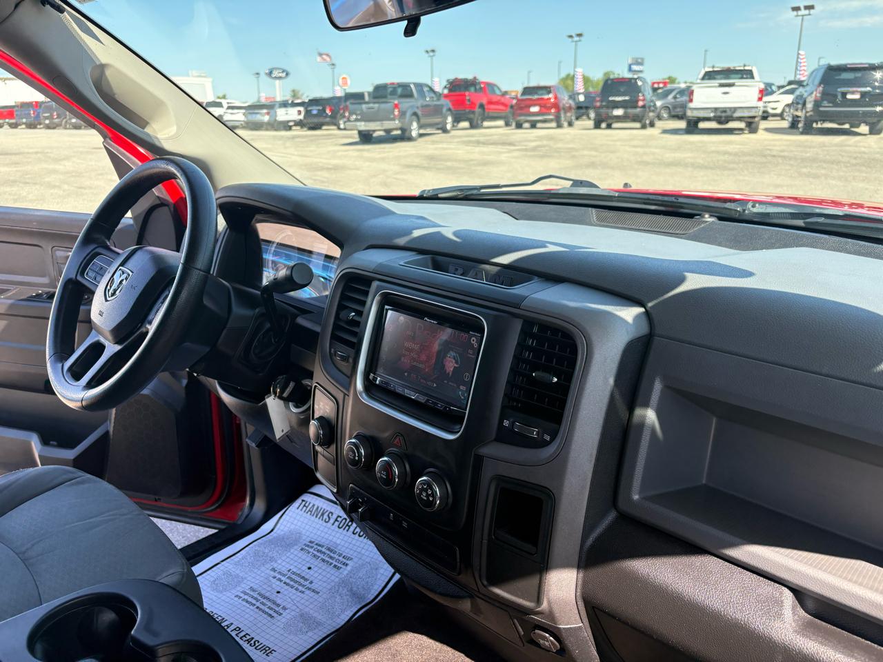 RAM 1500 4WD Crew Cab 140.5" Tradesman 2014