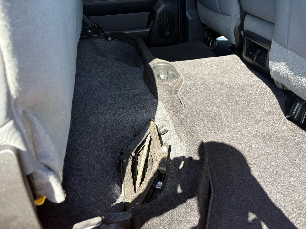 RAM 1500 4WD Crew Cab 140.5" Tradesman 2014