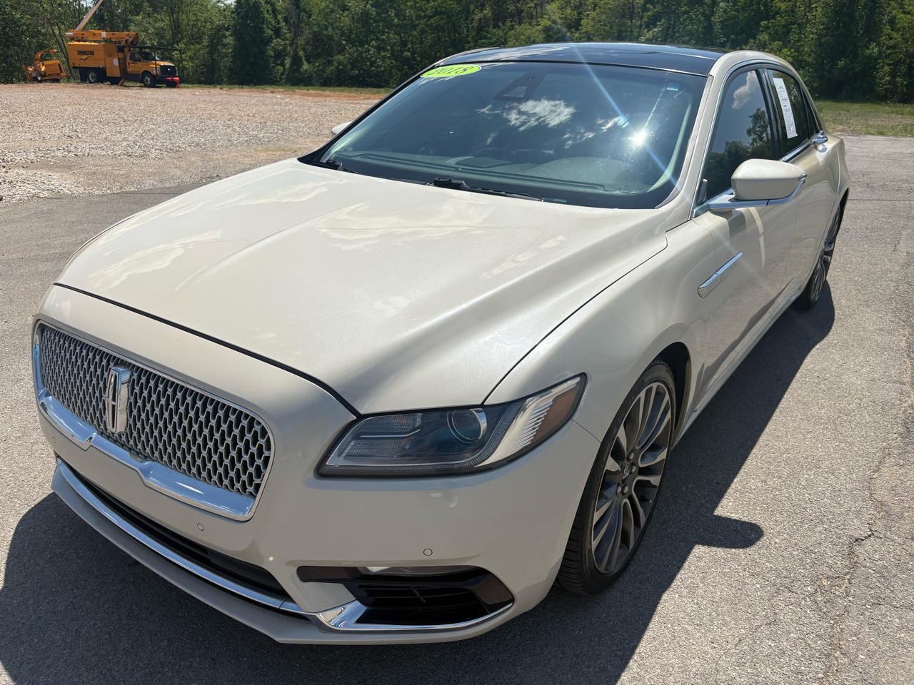 Lincoln Continental Reserve AWD 2018