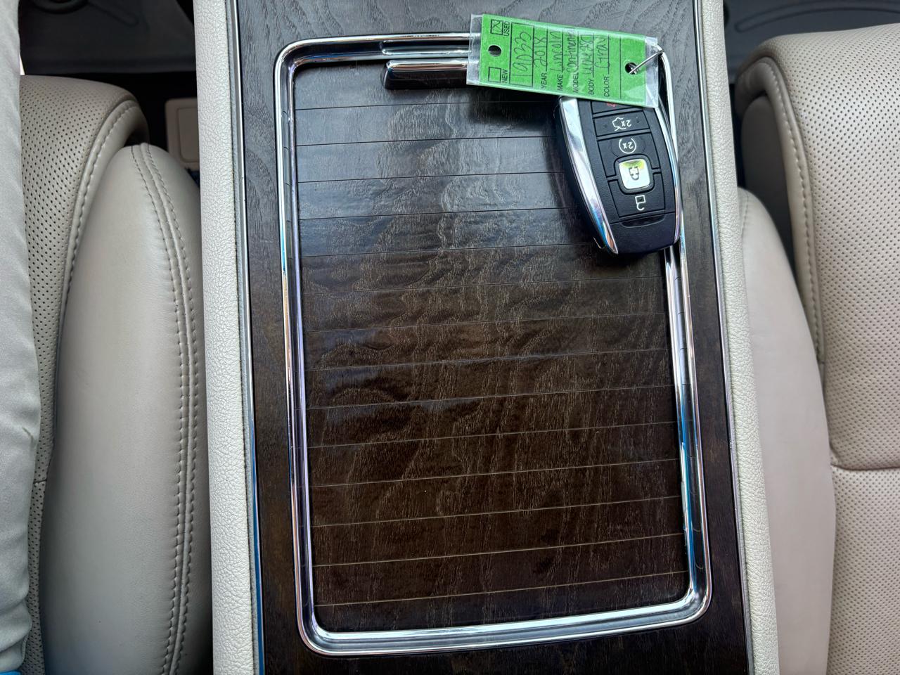 Lincoln Continental Reserve AWD 2018