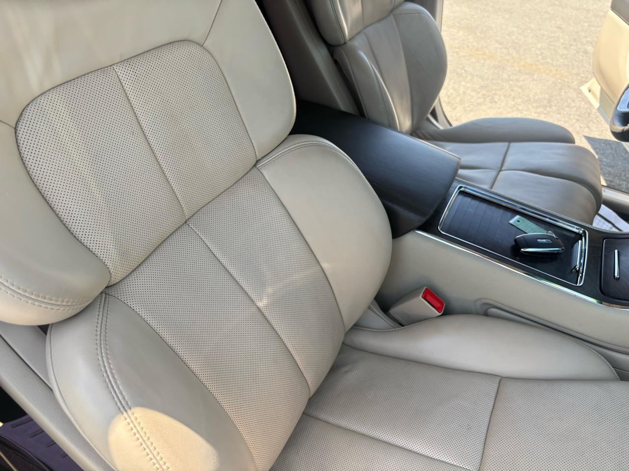 Lincoln Continental Reserve AWD 2018