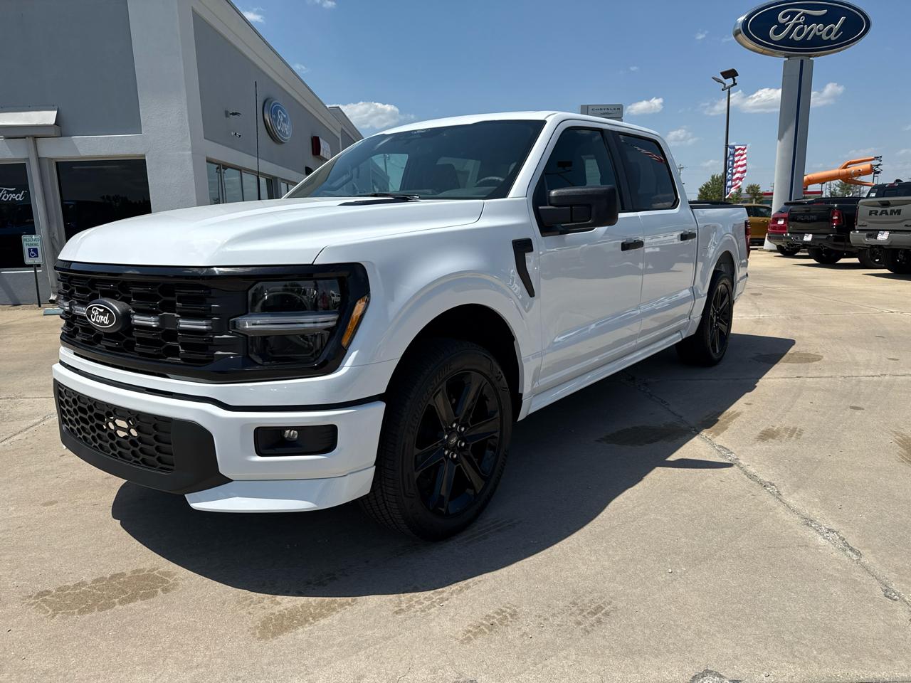 Ford F-150 STX 4WD SuperCrew 5.5' Box 2026