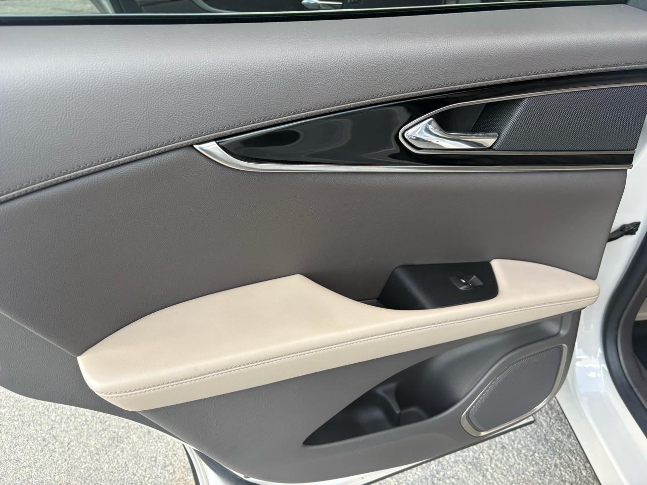 Lincoln Nautilus Standard FWD 2021