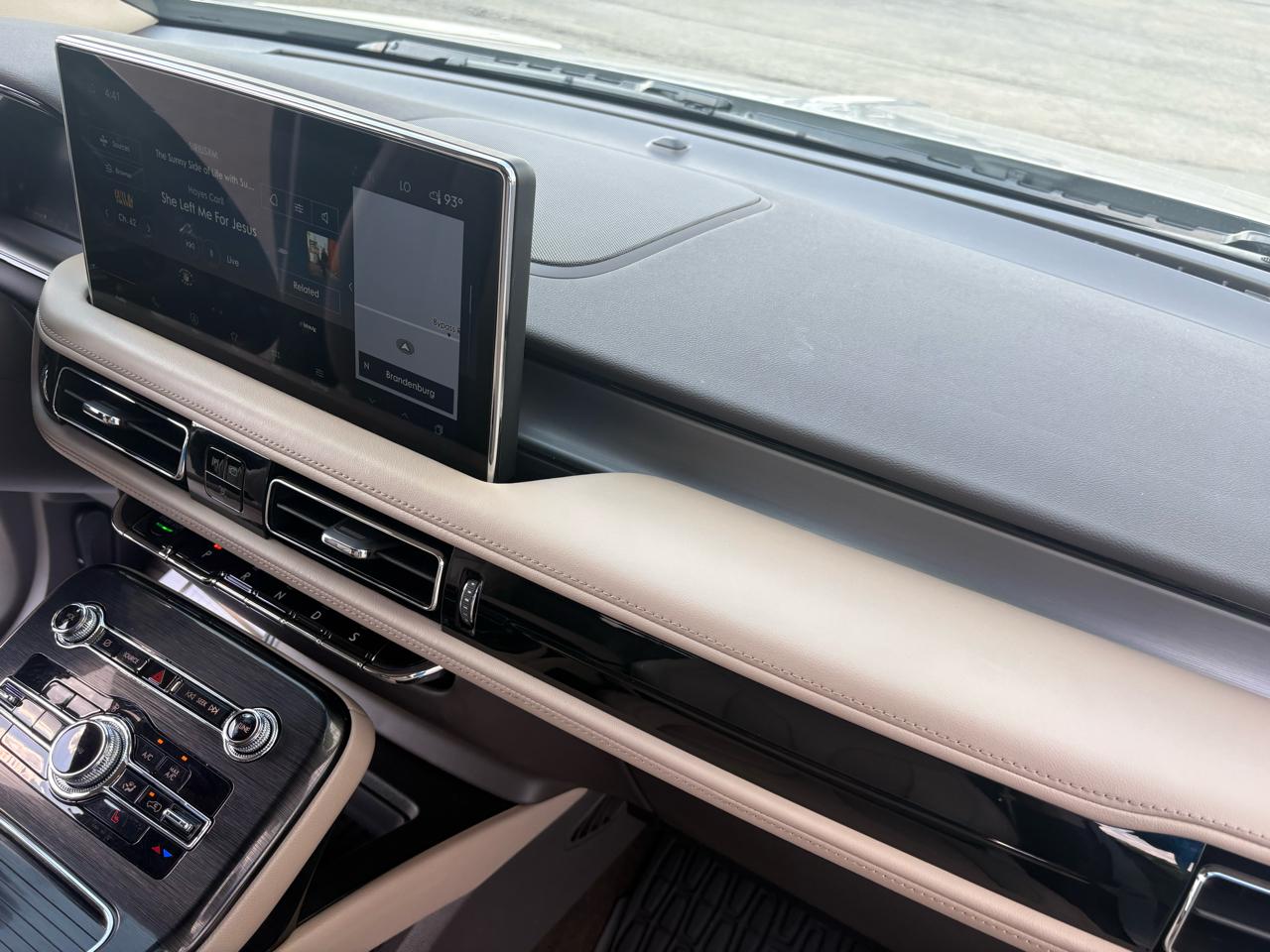 Lincoln Nautilus Standard FWD 2021