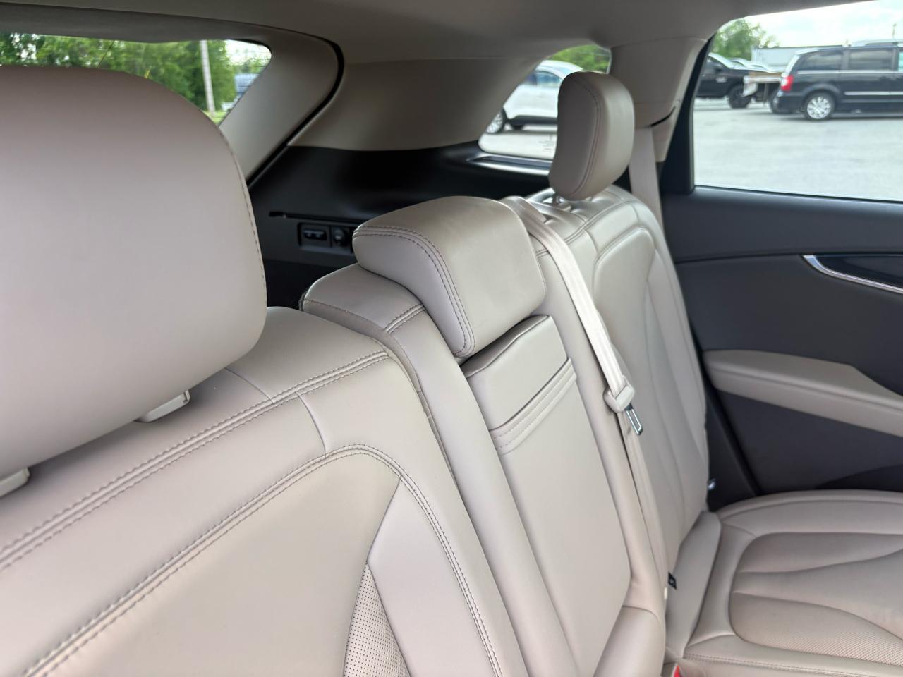 Lincoln Nautilus Standard FWD 2021