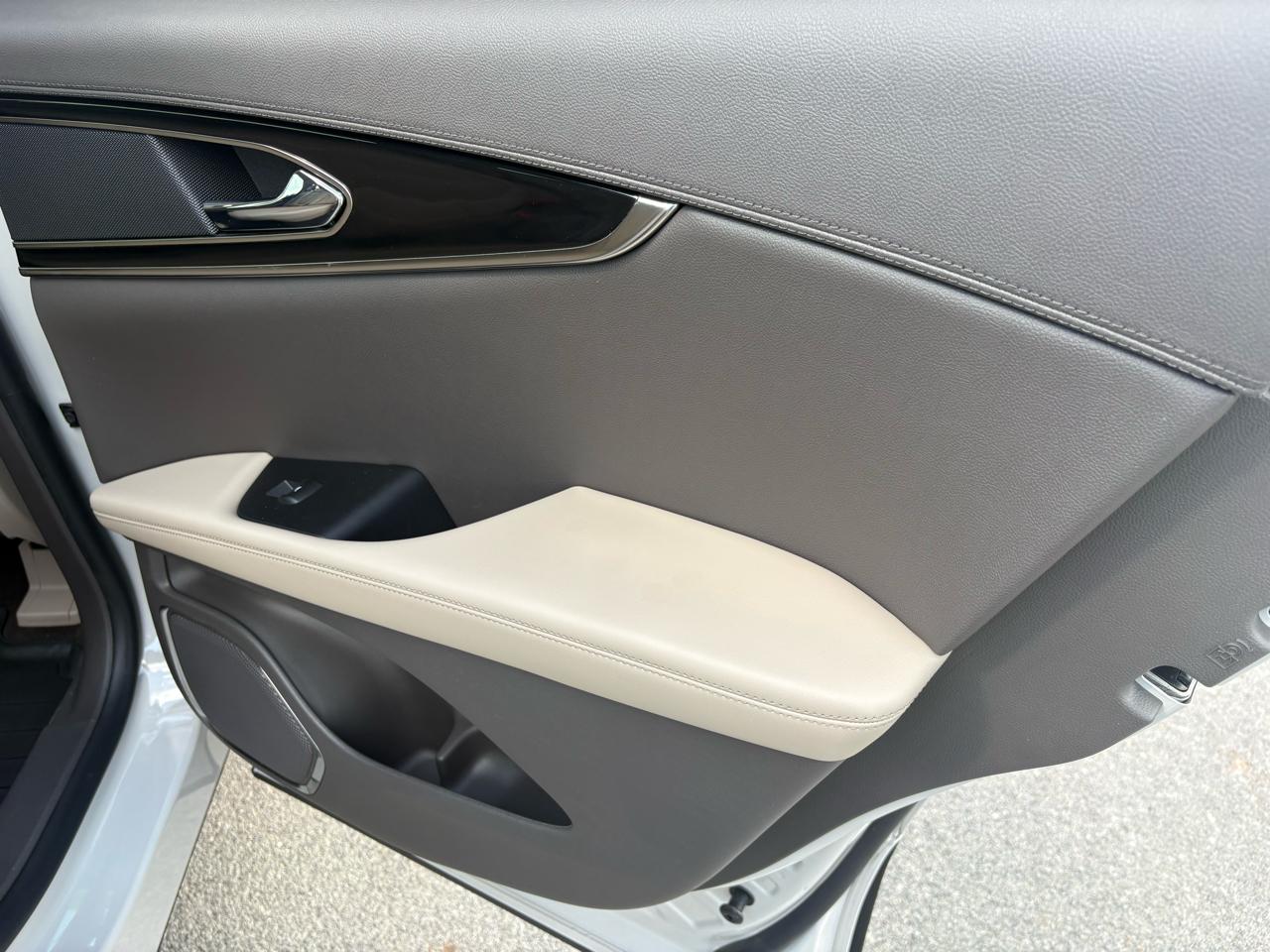 Lincoln Nautilus Standard FWD 2021