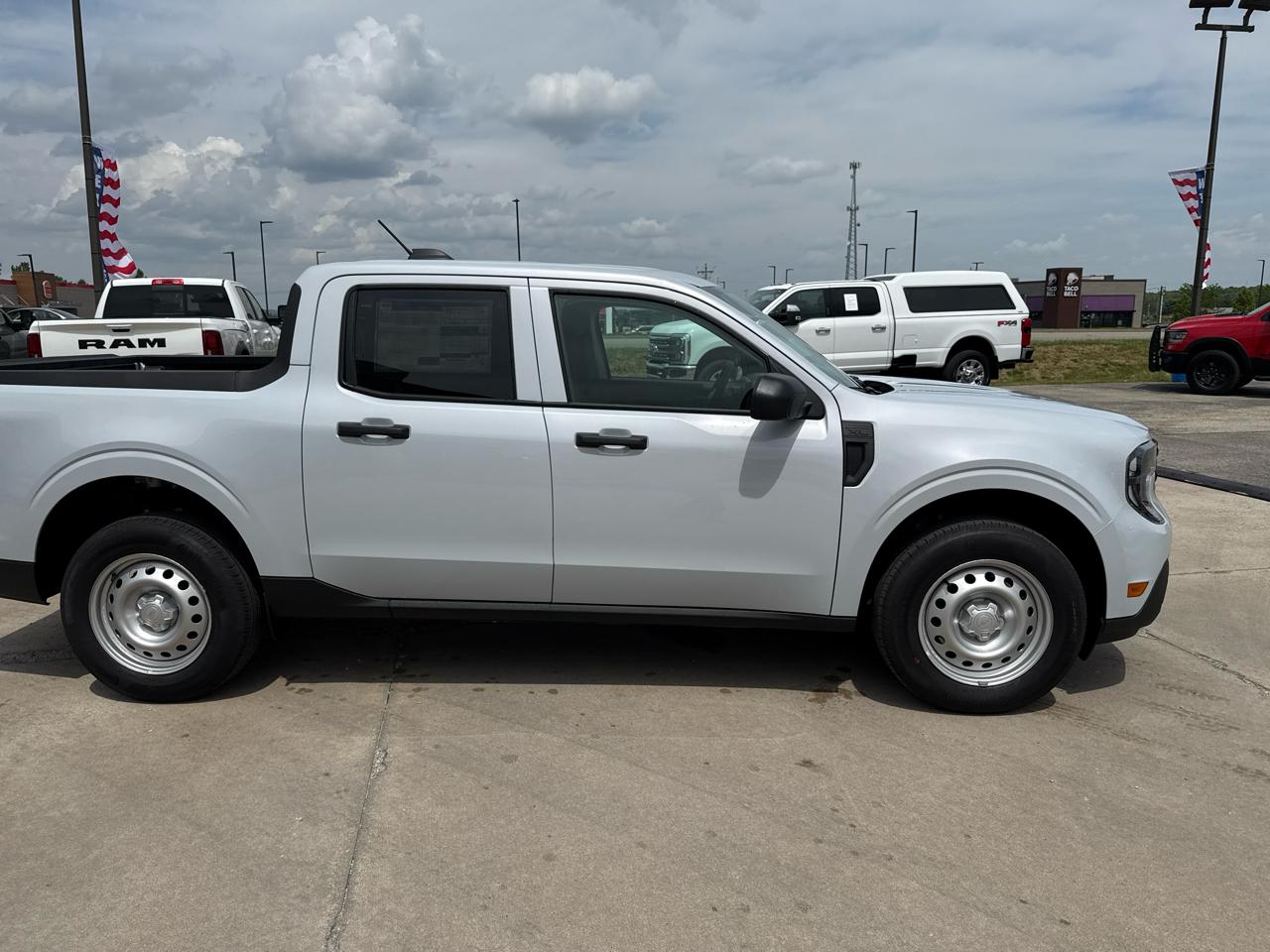 Ford Maverick XL AWD SuperCrew 2026