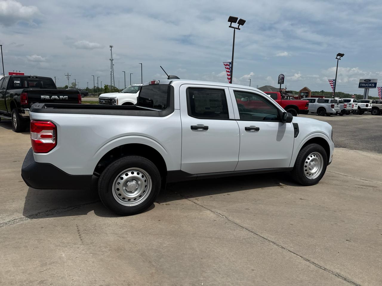 Ford Maverick XL AWD SuperCrew 2026