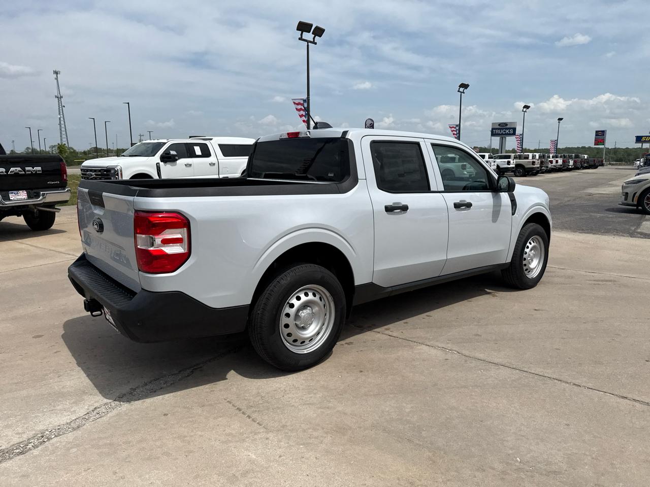 Ford Maverick XL AWD SuperCrew 2026