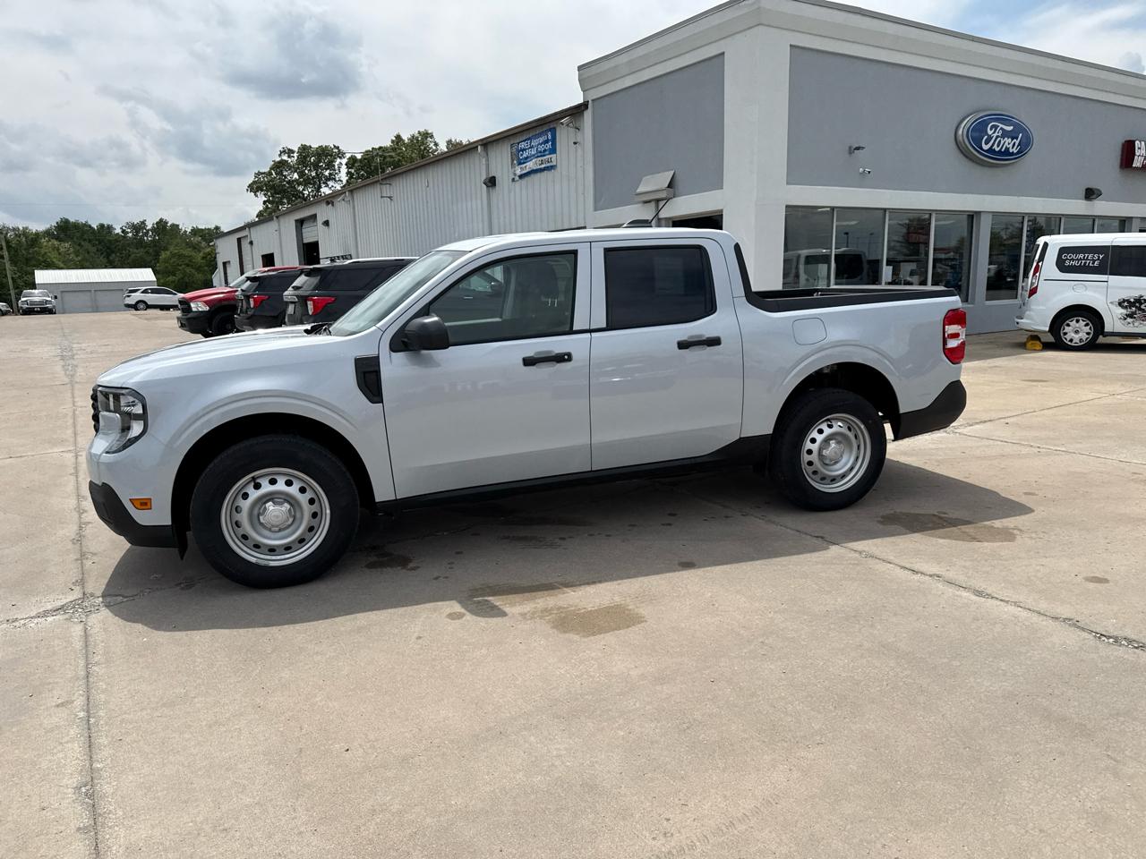 Ford Maverick XL AWD SuperCrew 2026