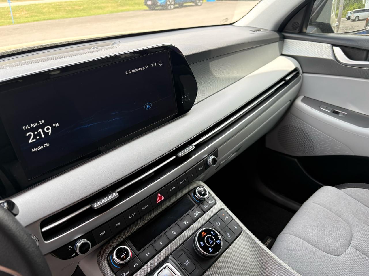 Hyundai Palisade SE AWD 2025