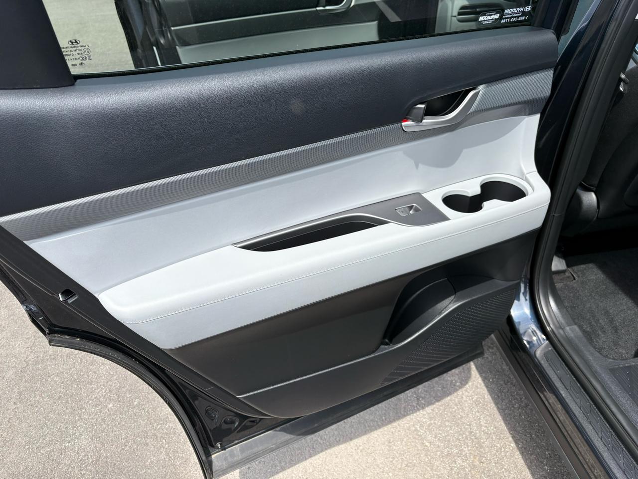 Hyundai Palisade SE AWD 2025