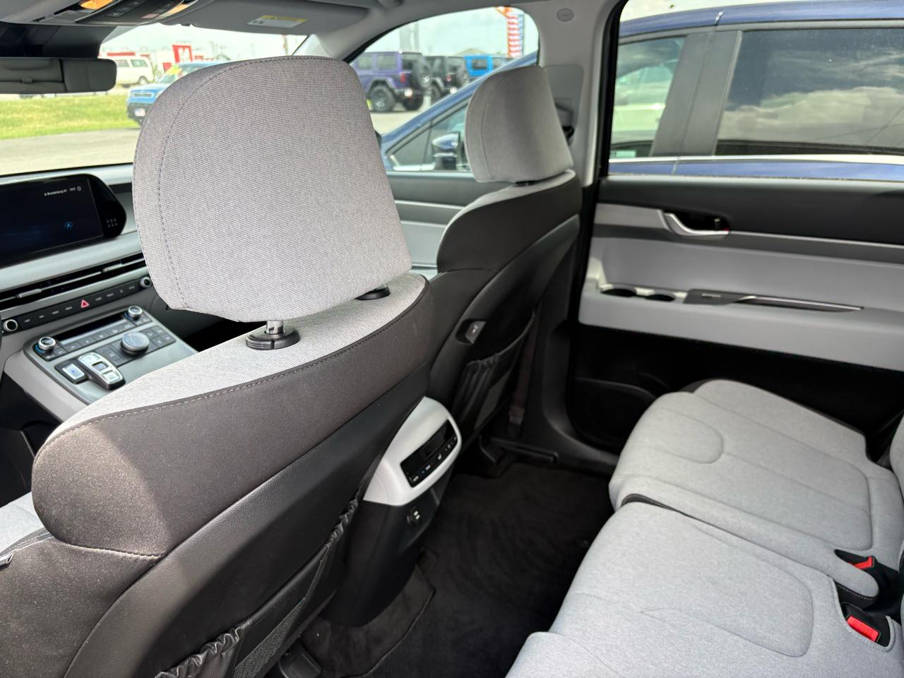 Hyundai Palisade SE AWD 2025