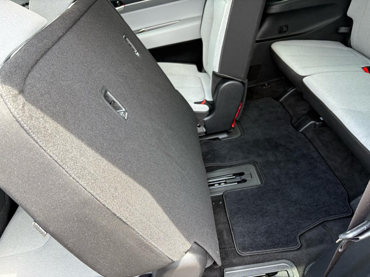 Hyundai Palisade SE AWD 2025