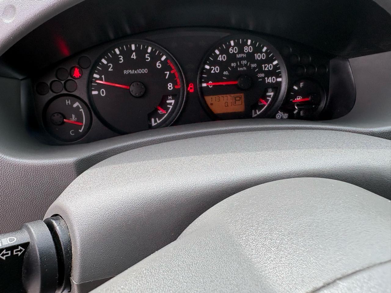 Nissan Frontier 2WD Crew Cab SWB Auto SV 2016