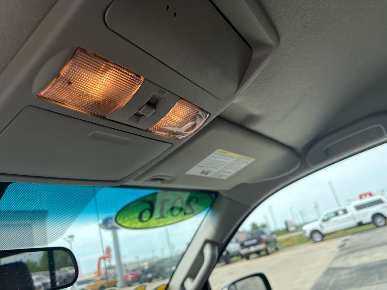 Nissan Frontier 2WD Crew Cab SWB Auto SV 2016