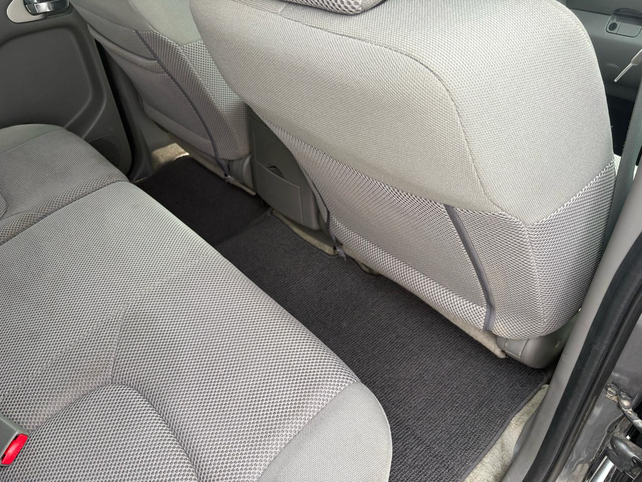 Nissan Frontier 2WD Crew Cab SWB Auto SV 2016