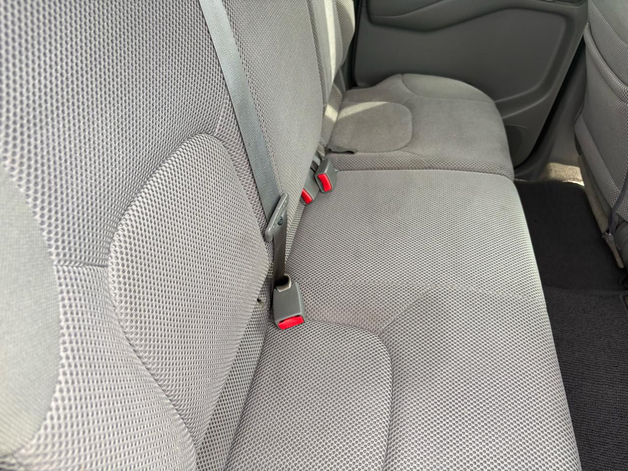 Nissan Frontier 2WD Crew Cab SWB Auto SV 2016