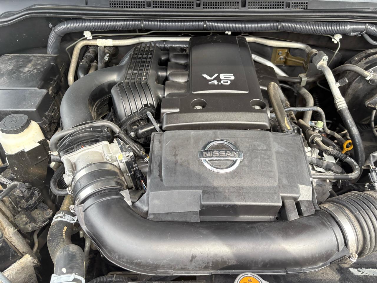 Nissan Frontier 2WD Crew Cab SWB Auto SV 2016