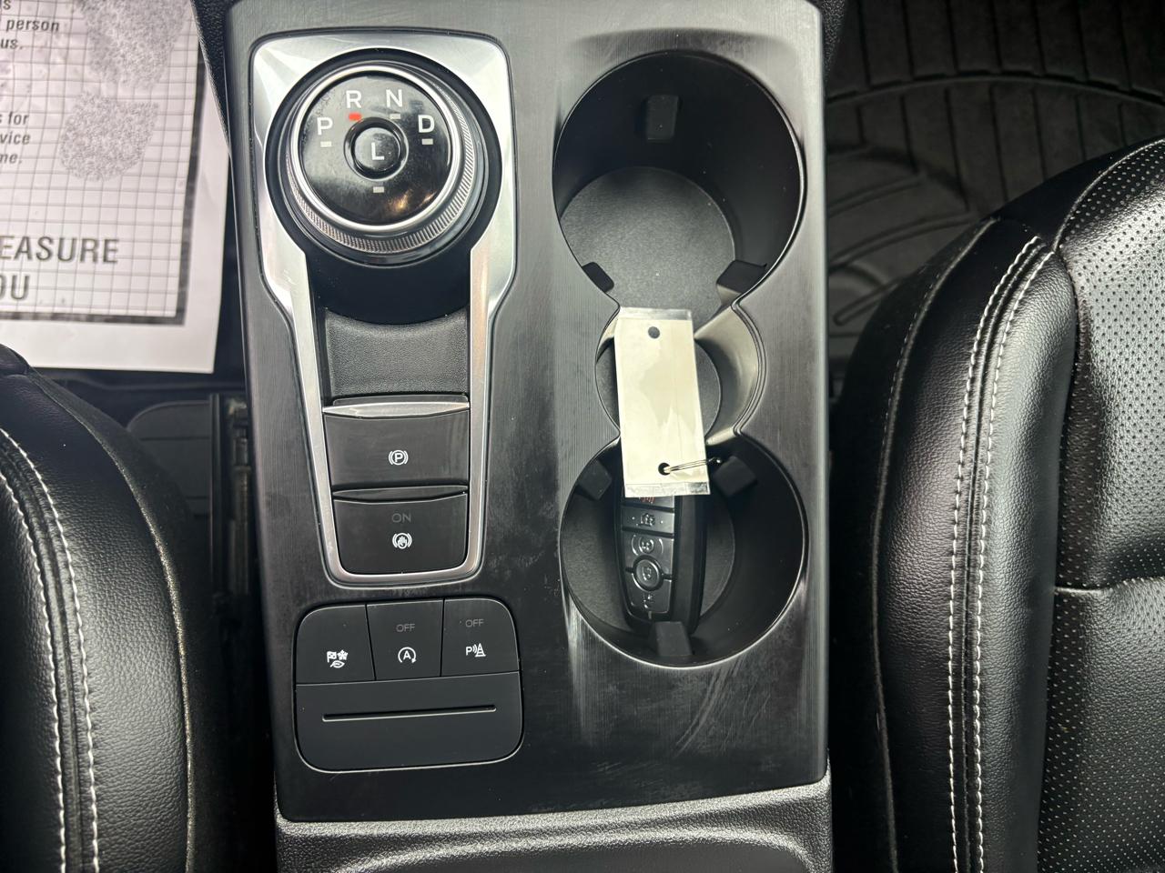 Ford Escape Titanium AWD 2022