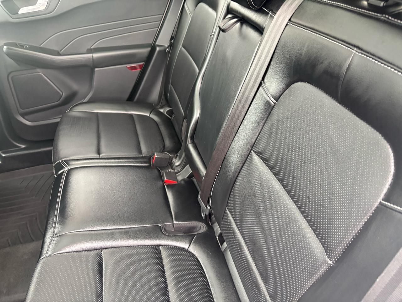 Ford Escape Titanium AWD 2022