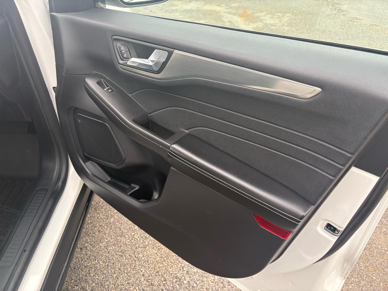 Ford Escape Titanium AWD 2022