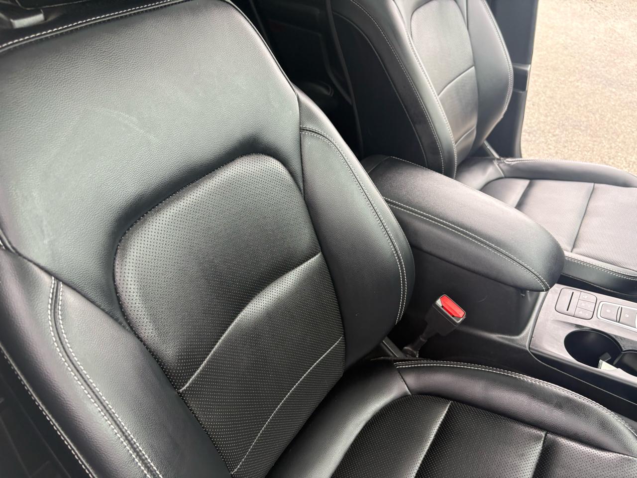 Ford Escape Titanium AWD 2022