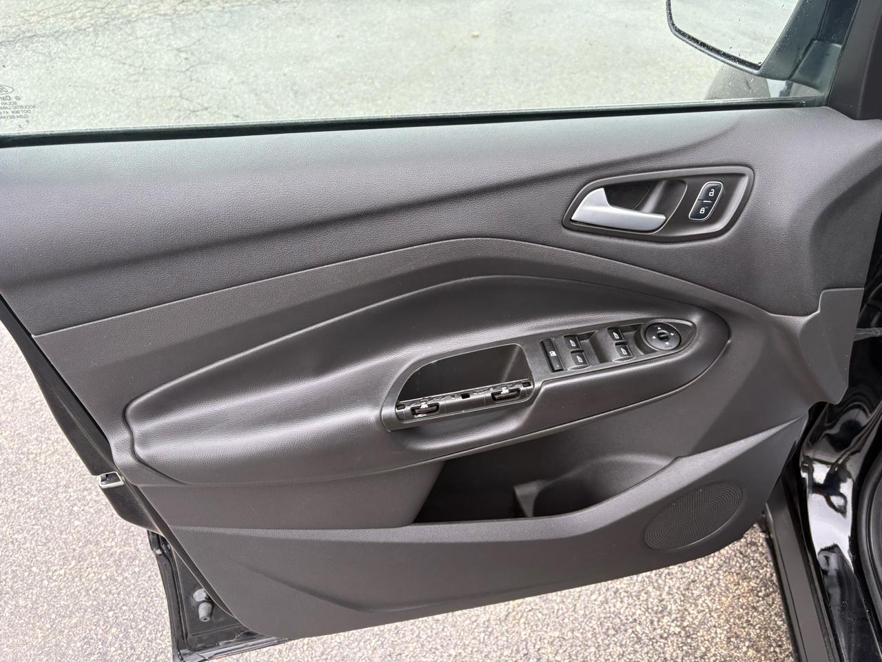 Ford Escape SE 4WD 2017