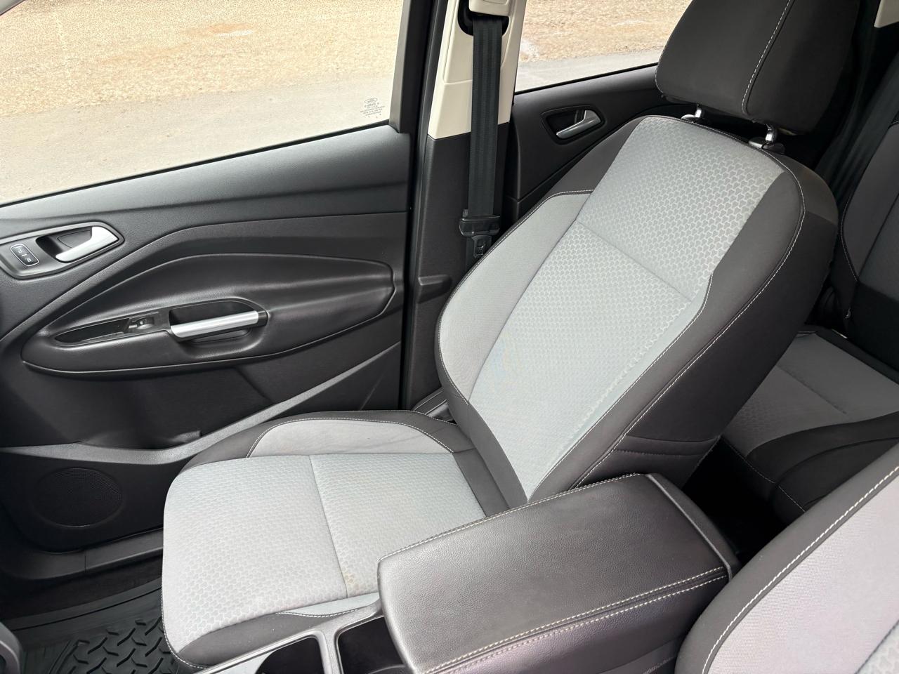 Ford Escape SE 4WD 2017