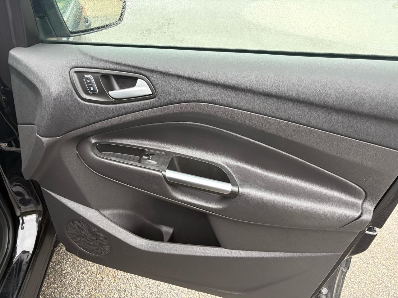 Ford Escape SE 4WD 2017