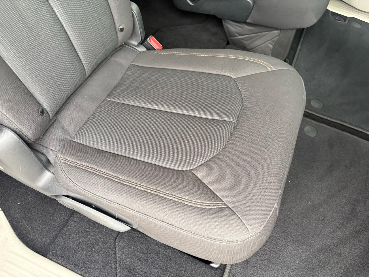 Chrysler Pacifica Touring FWD 2020