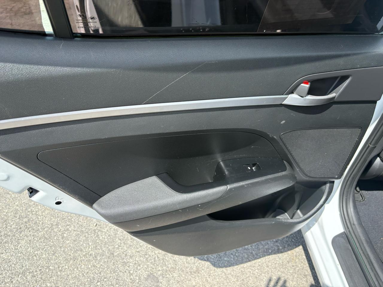 Hyundai Elantra SE Auto 2019