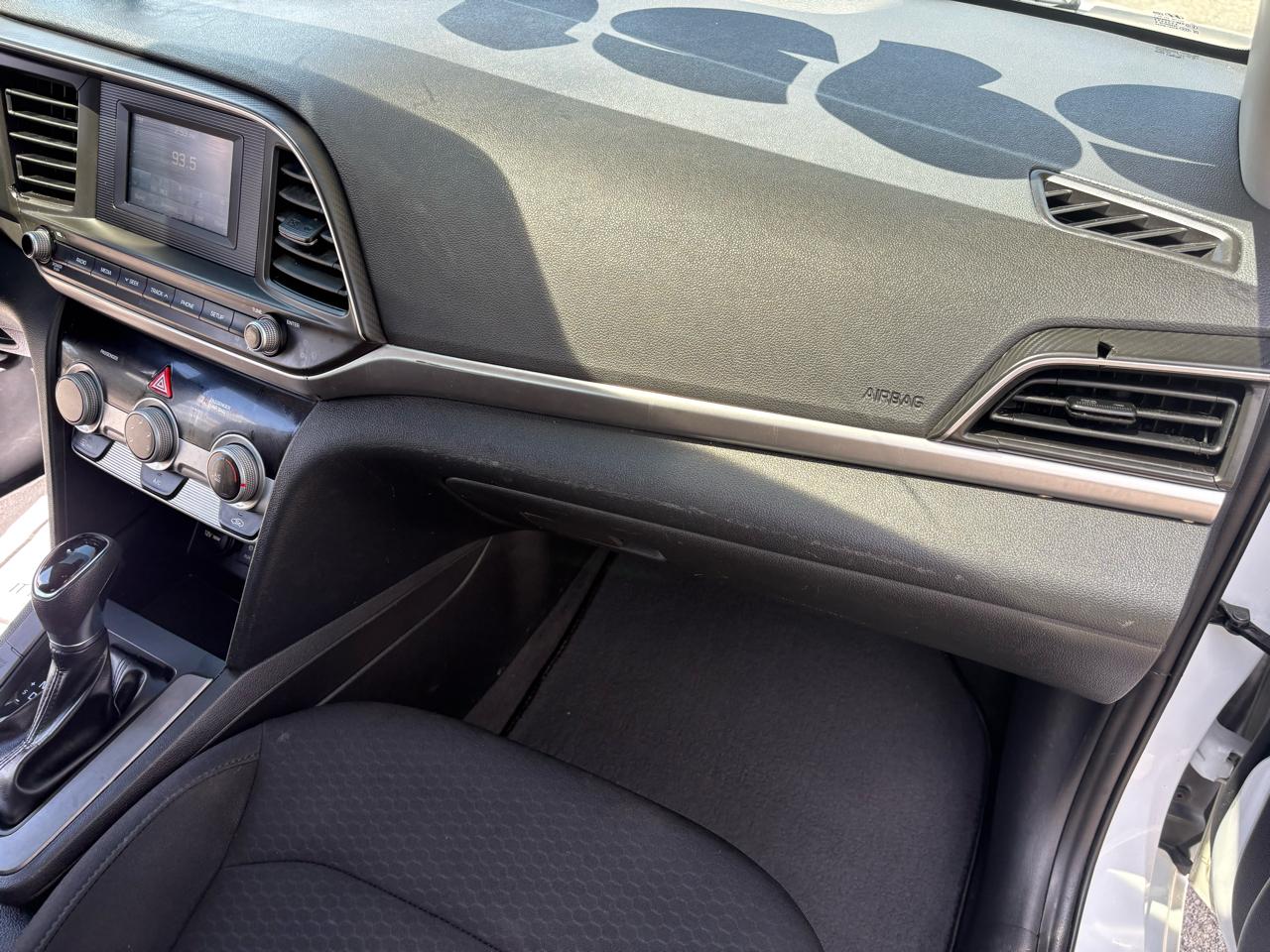 Hyundai Elantra SE Auto 2019