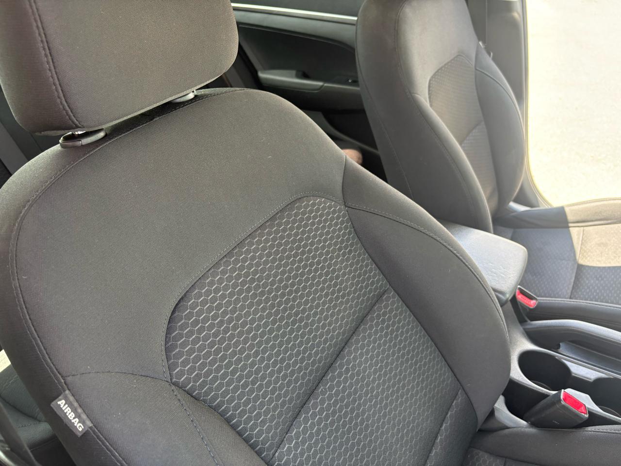 Hyundai Elantra SE Auto 2019