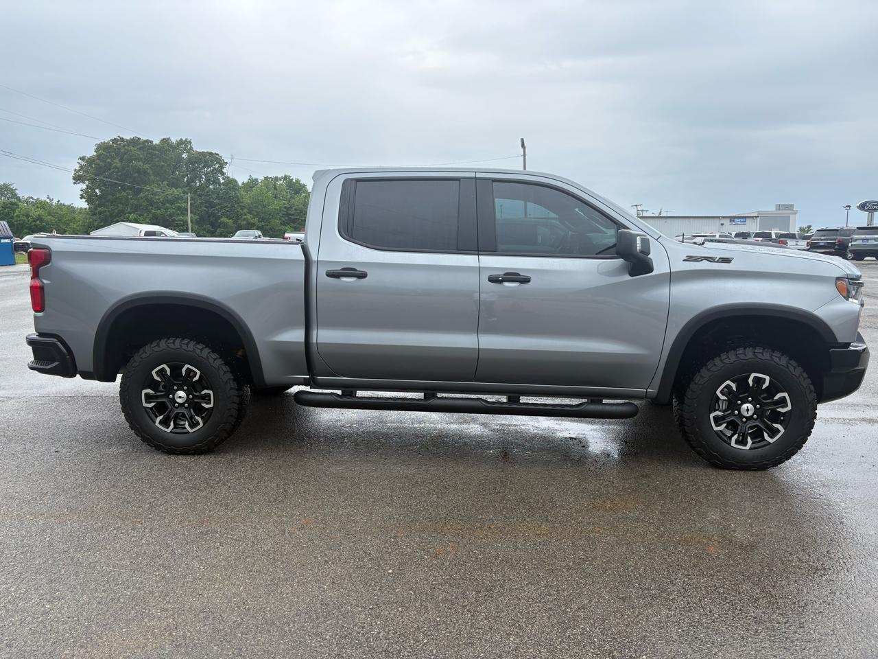 Chevrolet Silverado 1500 4WD Crew Cab 147" ZR2 2024