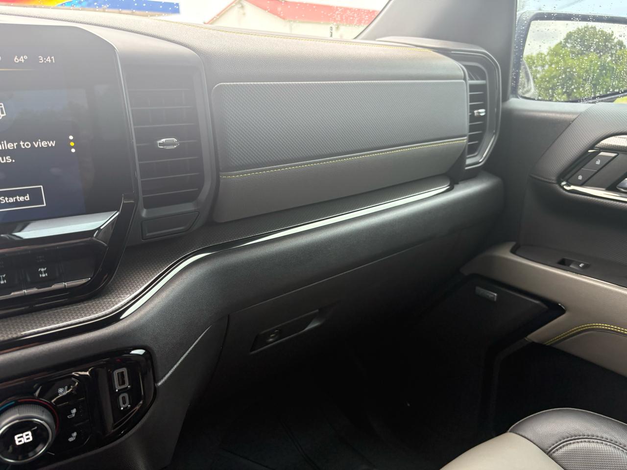 Chevrolet Silverado 1500 4WD Crew Cab 147" ZR2 2024