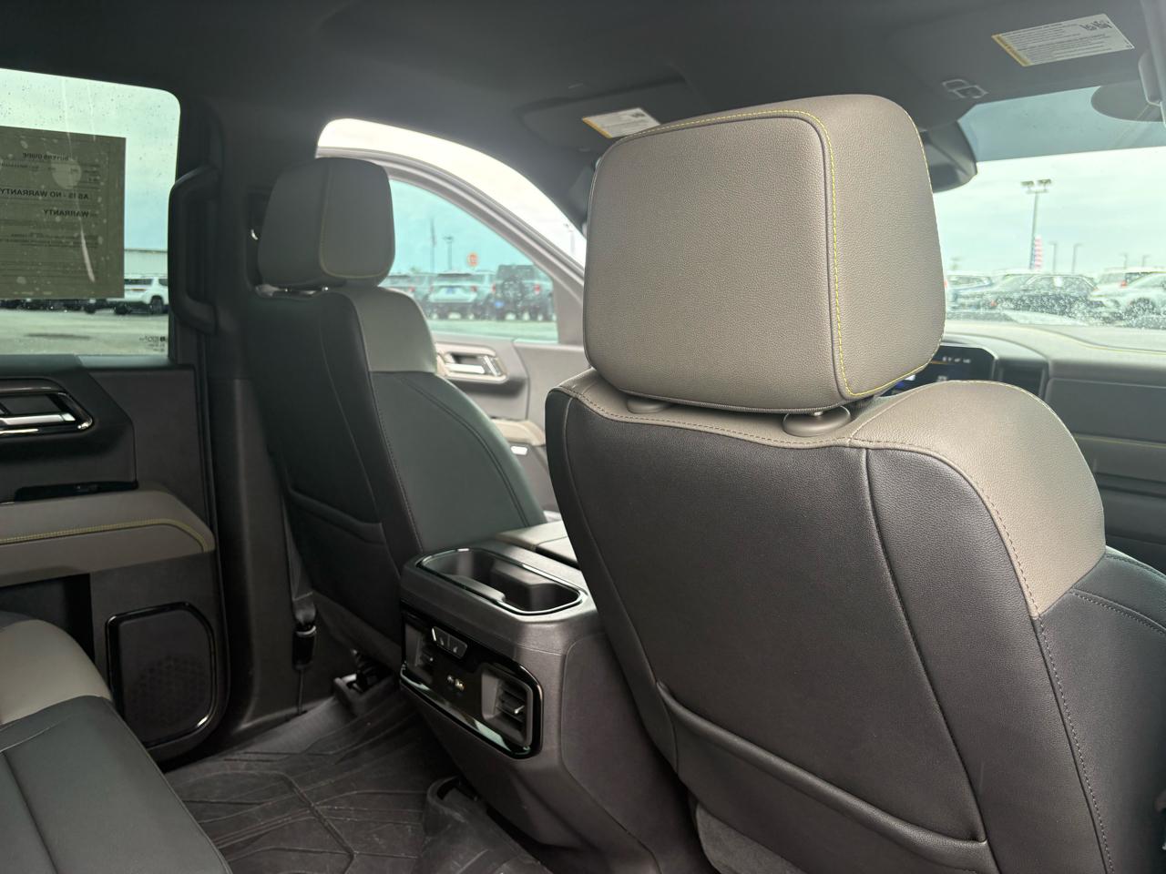 Chevrolet Silverado 1500 4WD Crew Cab 147" ZR2 2024
