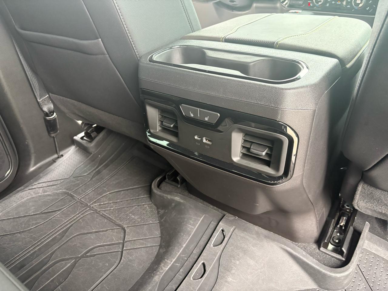 Chevrolet Silverado 1500 4WD Crew Cab 147" ZR2 2024