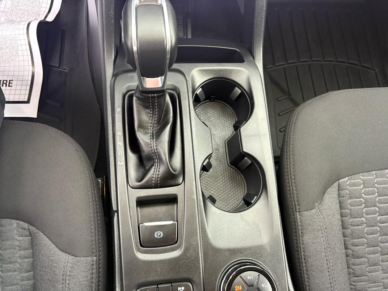Ford Ranger XLT 4WD SuperCrew 5' Box 2025