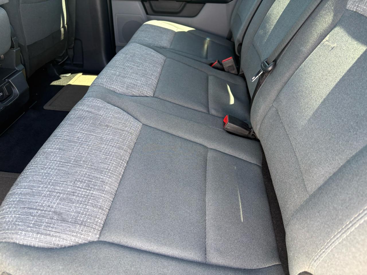 Ford Super Duty F-250 SRW XLT 4WD Crew Cab 8' Box 2025
