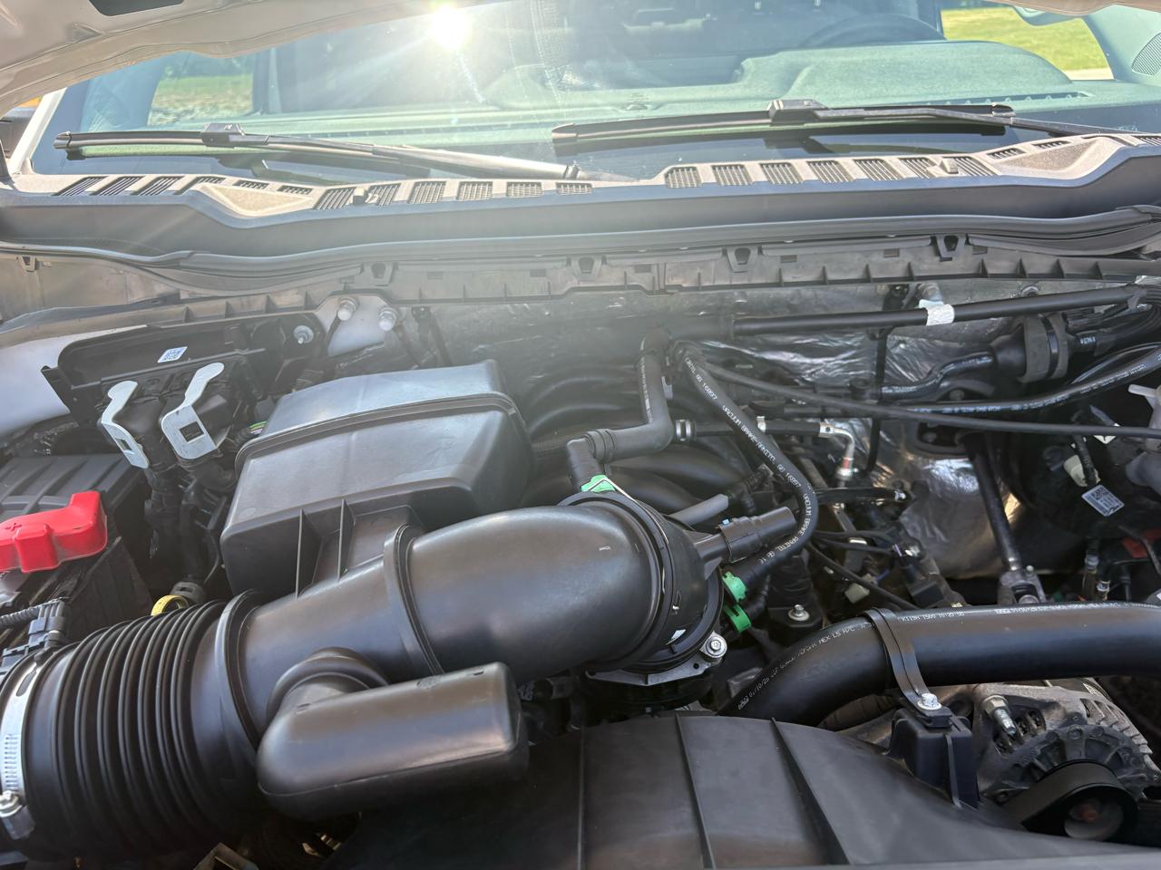 Ford Super Duty F-250 SRW XLT 4WD Crew Cab 8' Box 2025