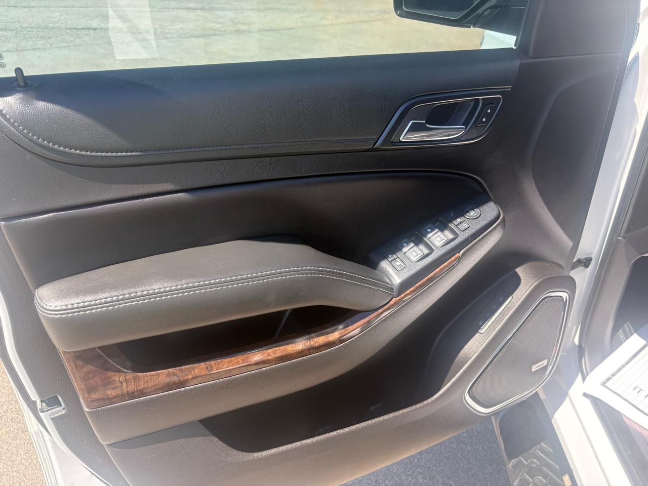Chevrolet Tahoe 4WD 4dr LT 2018