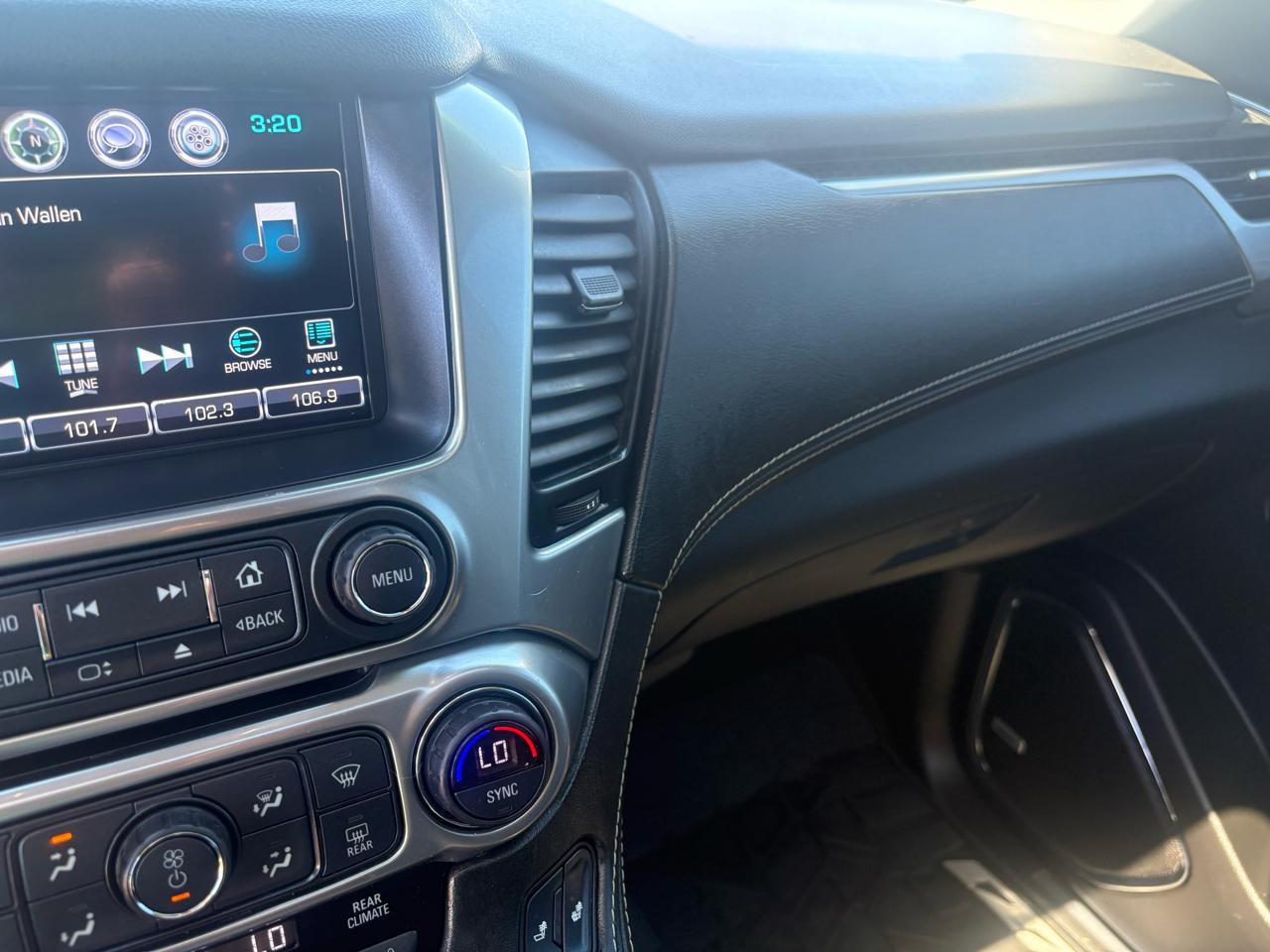 Chevrolet Tahoe 4WD 4dr LT 2018