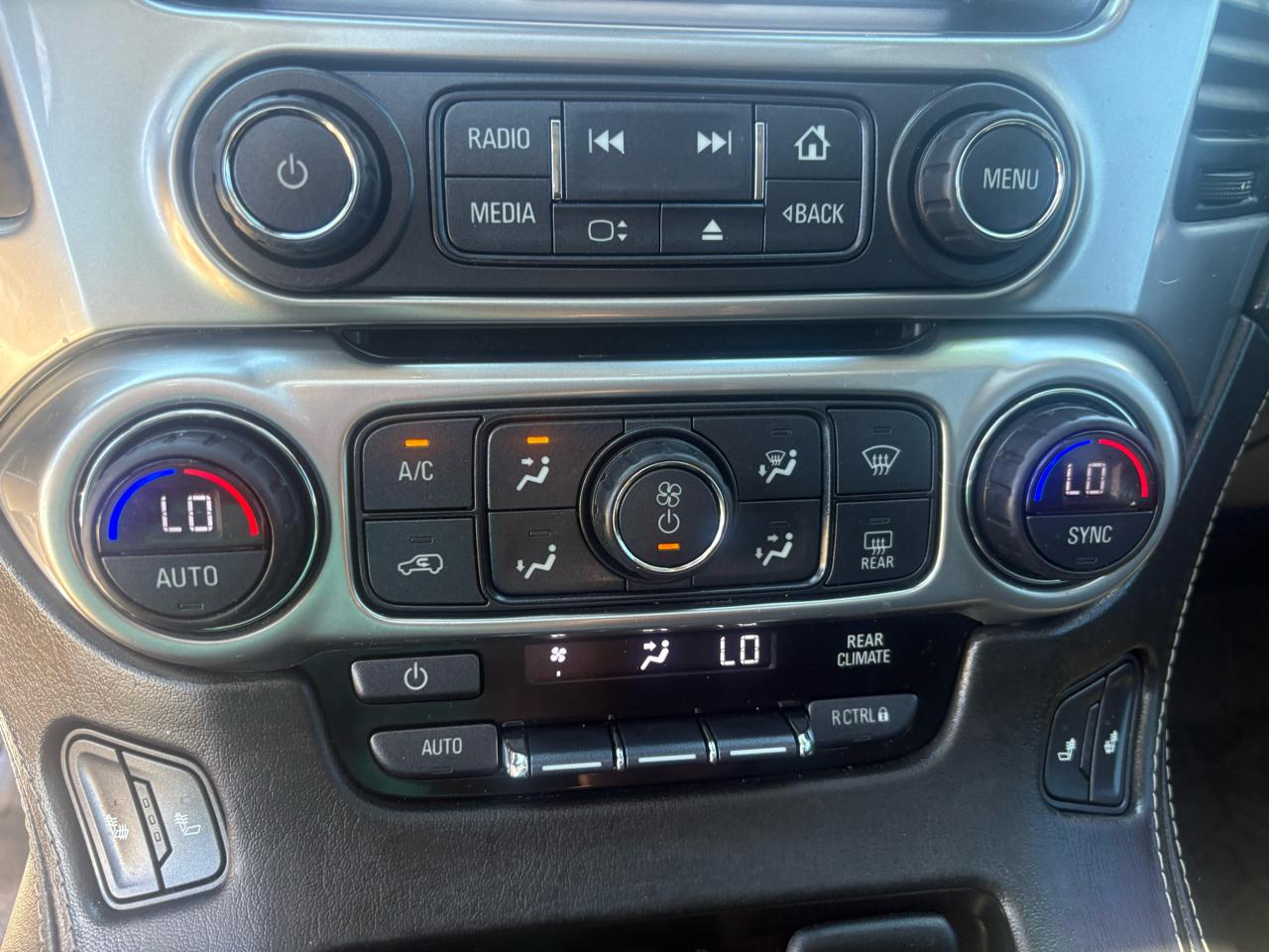 Chevrolet Tahoe 4WD 4dr LT 2018