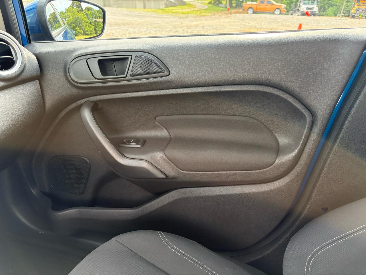 Ford Fiesta SE Sedan 2019