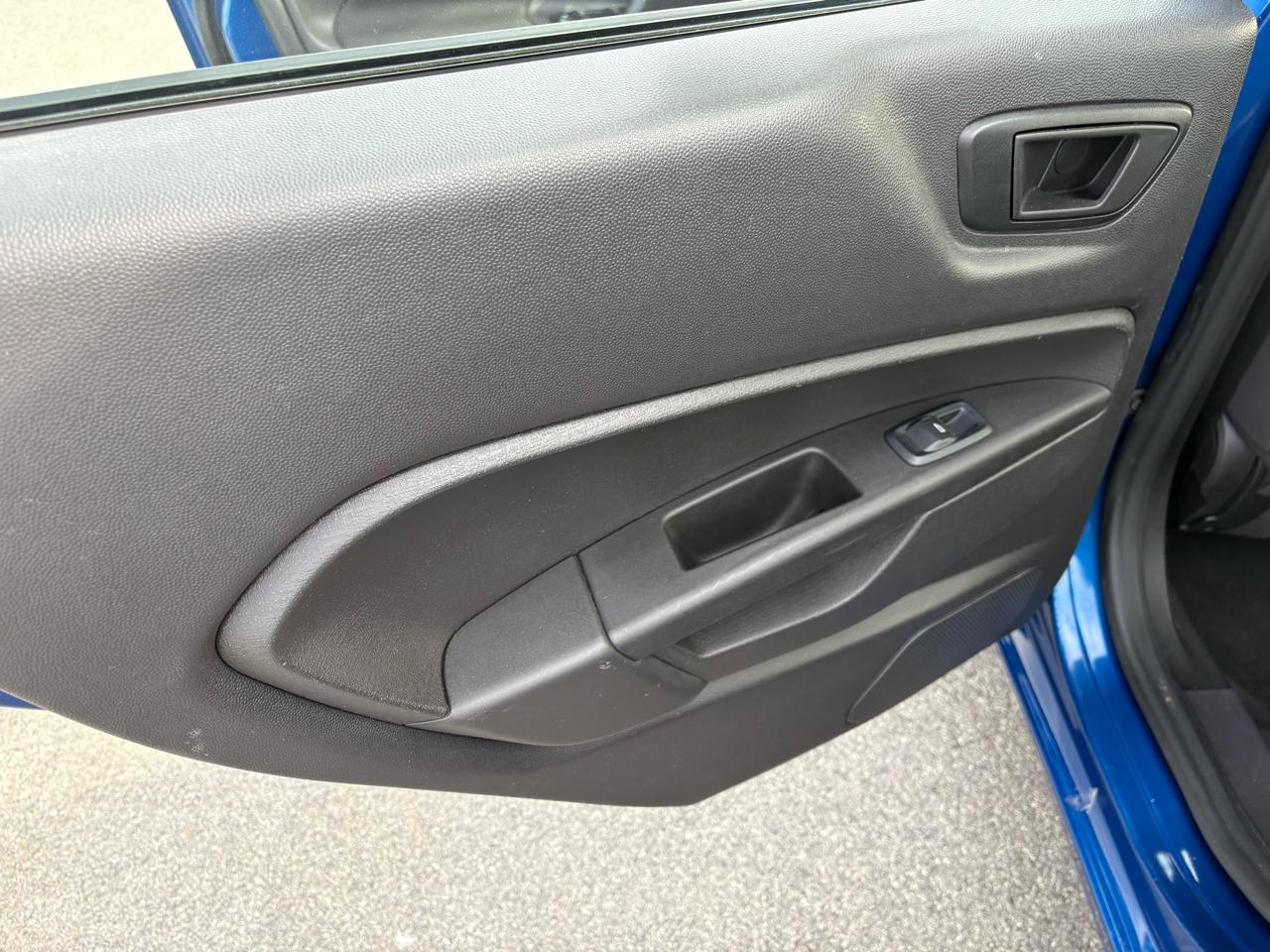Ford Fiesta SE Sedan 2019