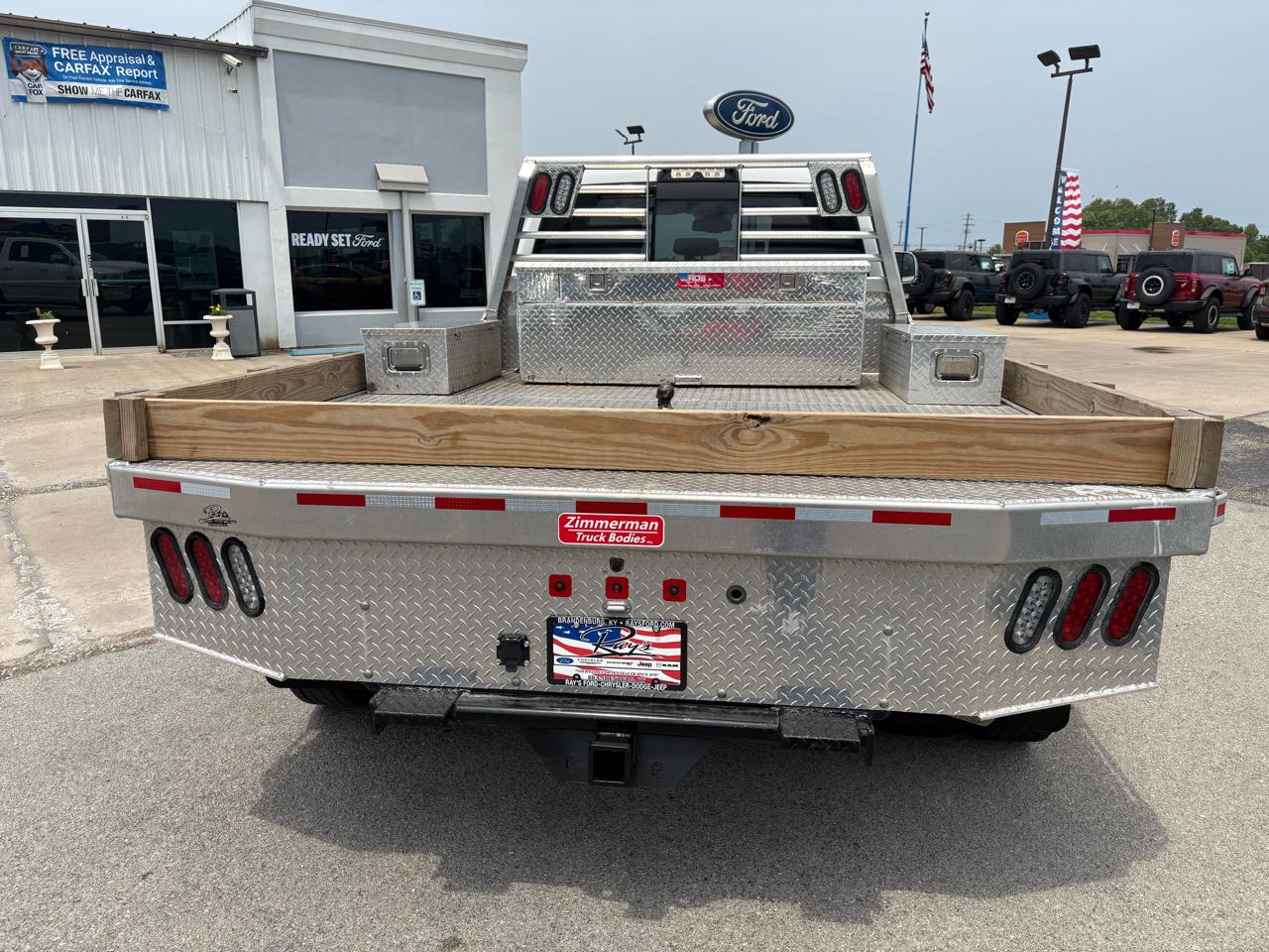 RAM 3500 Laramie 4x4 Crew Cab 8' Box 2018