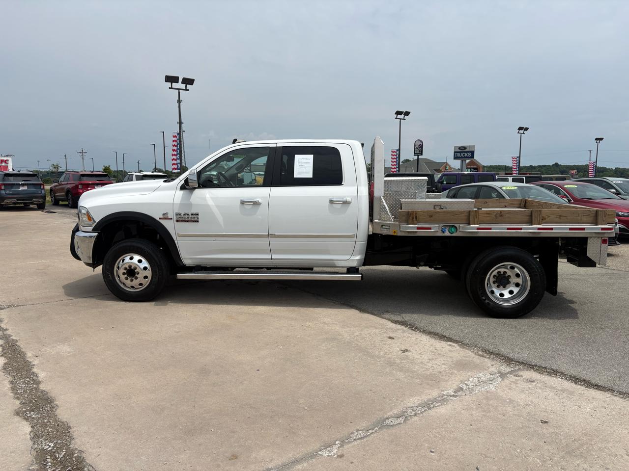 RAM 3500 Laramie 4x4 Crew Cab 8' Box 2018
